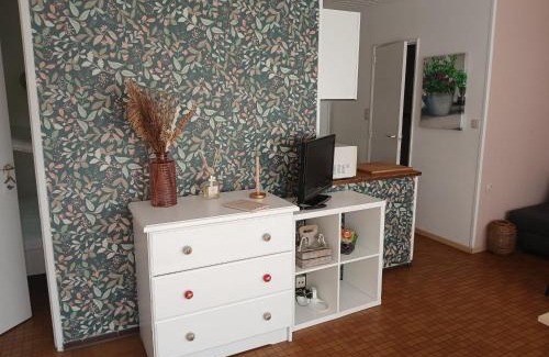 Waulsort House | Coquelicot