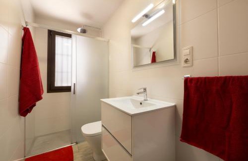Sacromonte Apartment | Coqueto apartamento duplex con terraza privada y parking