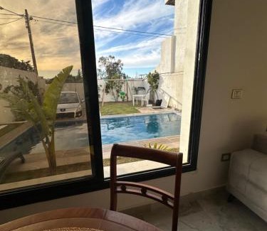 La Soukra House | Coquette villa avec piscine