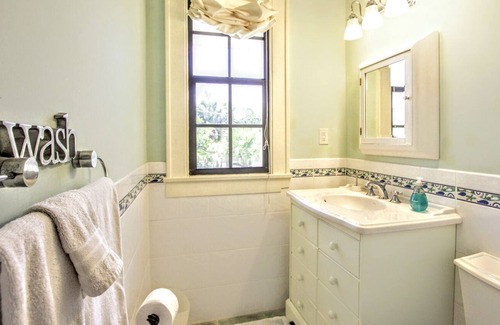 Indian Rocks Beach House | Coquina Beachfront Villas - DIRECT BEACH FRONT 5 BEDROOM HOME