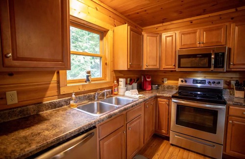 Boone House | Cora's Cozy Cottage - 2 Bedroom Getaway in Boone, NC