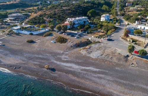 South Rhodes Apartment | Corafili