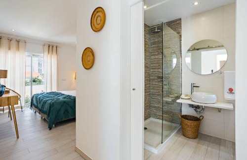 Areias de Sao Joao Bed & Breakfast | Coral Boutique Suites