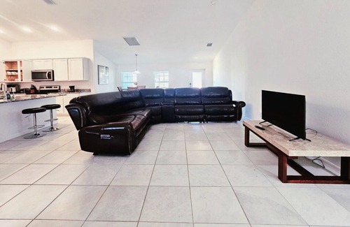Mariner House | Coral Breeze Getaway
