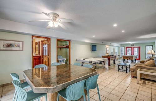 Ash House | Coral Breeze: 10BR/6Bath w/Private Pool & Hot Tub
