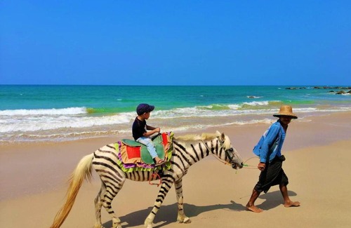Chaung Thar Hotel | Coral Chaung Tha Beach Hotel