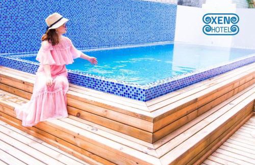 Hulhudhoo Hotel | CORAL CROWN HOTEL & SPA , Meedhoo, Addu City, Maldives