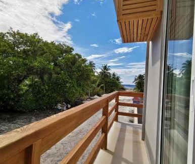 Hulhudhoo Hotel | CORAL CROWN HOTEL & SPA , Meedhoo, Addu City, Maldives