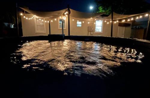 Flagami House | Coral Gables Home with POOL Near Airport. King beds