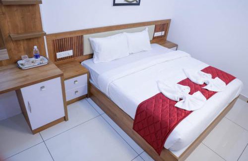 Kattappana House | Coral Inn Residency