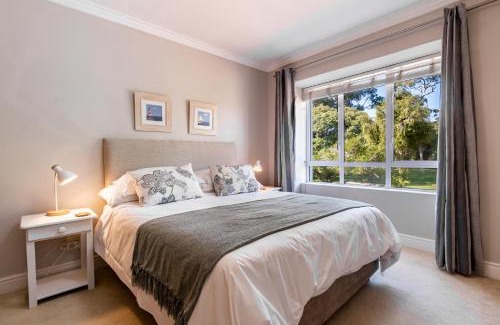 Knysna Apartment | Coral Isle Apartment
