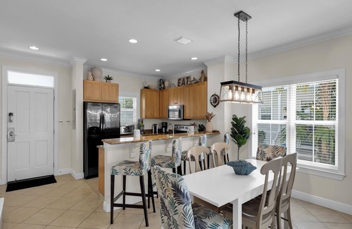 Coral Lagoon House | Coral Lagoon~Discounted Sept Rates ~please read description~ SLIP INCLUDED
