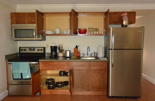 Pompano Beach Apartment | Coral Reef Flats #2