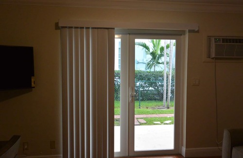 Pompano Beach Apartment | Coral Reef Flats #2