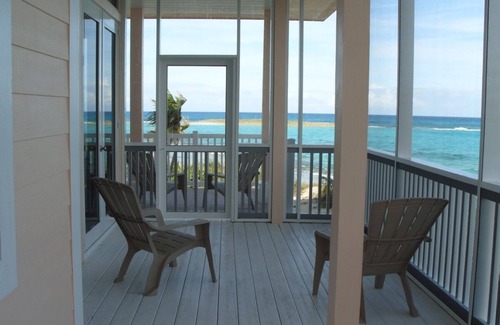 Green Turtle Cay House | Coral Sands Beach House on the Ocean, Green Turtle Cay, Bahamas