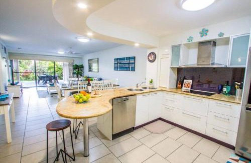 Agnes Water Apartment | Coral Sands - Modern, Central Three-Bedroom Poolside Unit in Stunning Agnes Water