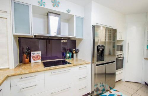 Agnes Water Apartment | Coral Sands - Modern, Central Three-Bedroom Poolside Unit in Stunning Agnes Water