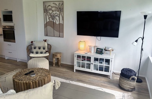 Yorkeys Knob Apartment | Coral Sea Tranquility - Oceanview Apartment