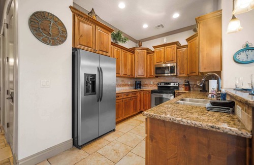 St. George Condo | Coral Sunset Amenity-filled!