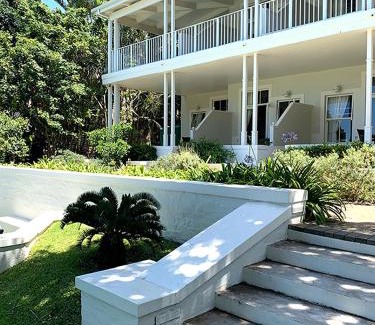 Southbroom Bed & Breakfast | Coral Tree Colony Bed & Breakfast