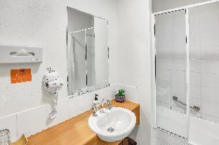 Cairns Central Business District Hotel | Coral Tree Inn