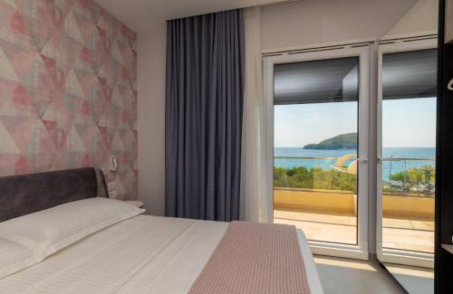 Himare Hotel | Corallo Rooms