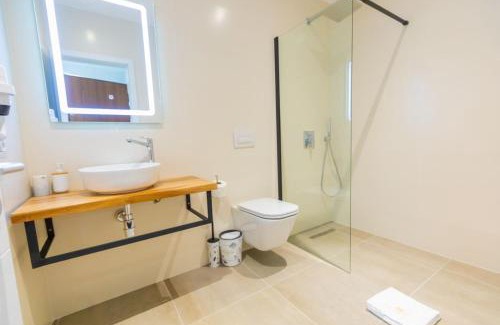 Himare Hotel | Corallo Rooms