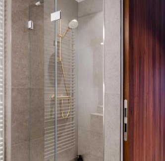 Luxembourg City Apartment | Core Luxembourg -Studio Parking -50 Cents