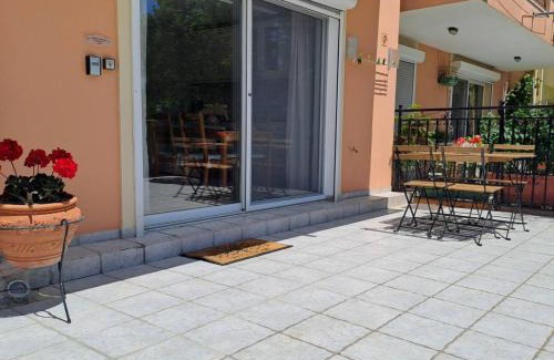 Kanoni Apartment | Corfu Lakeside Cottage