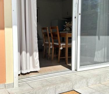 Kanoni Apartment | Corfu Lakeside Cottage