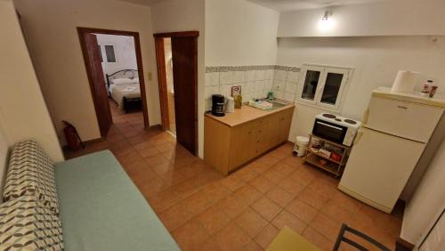 Agios Matthaios House | Corfu sea front apartment,The nest II