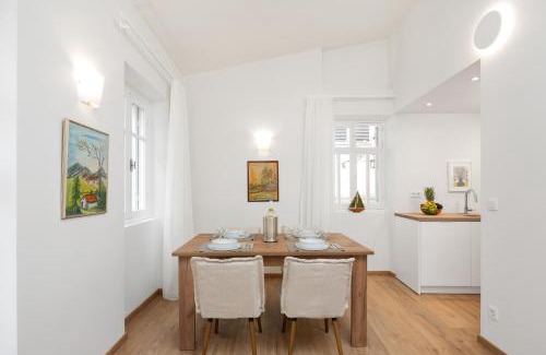 Old Town Apartment | Corfuvacations - Ourania