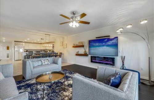 Ocean City Apartment | Cori Noel