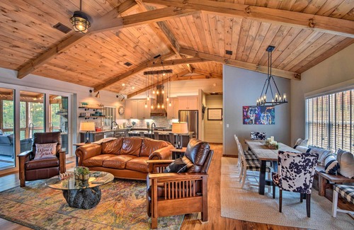 Ellijay Cabin | 'Cork & Creek Cottage' w/Mtn & Pasture Views!