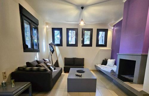 Patras Apartment | Cornelia