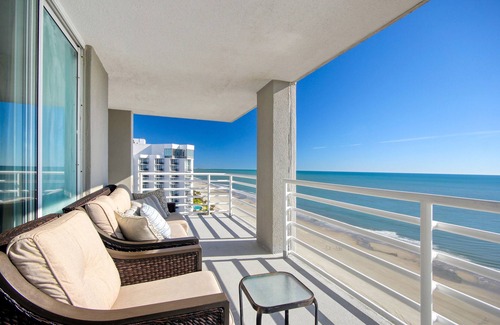 Arcadian Shores Condo | Corner Condo 2BR Wrap-around oceanfront balcony w/shared pool and hot tub!