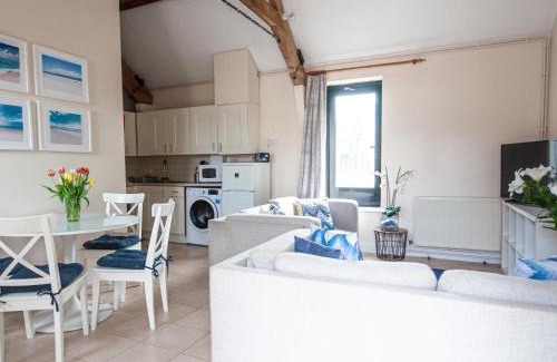Sedgehill House | Corner Cottage