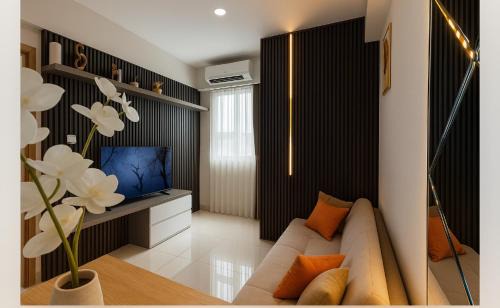 Lubuk Baja Apartment | Corner High floor 2BR apartment Batam