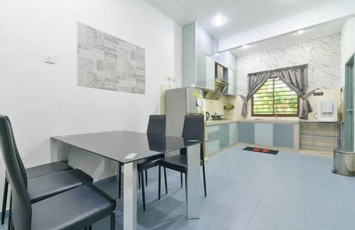 Taman Gadong Perdana House | Corner House 3 Bedroom Near Klebang
