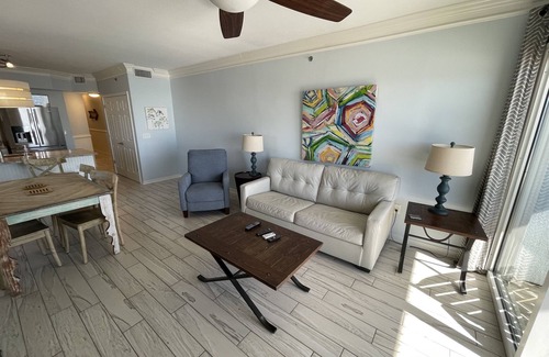 Gulf Shores Condo | Corner Penthouse Direct Gulf Front Caribbean #804