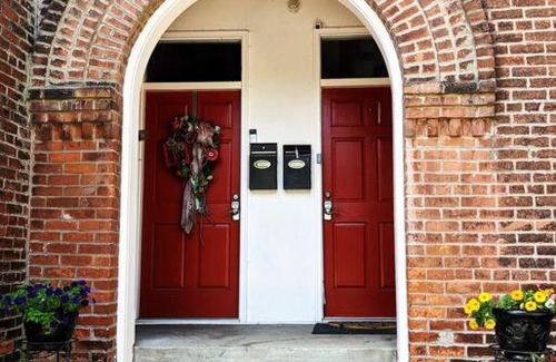 Paducah Apartment | Corner Stays