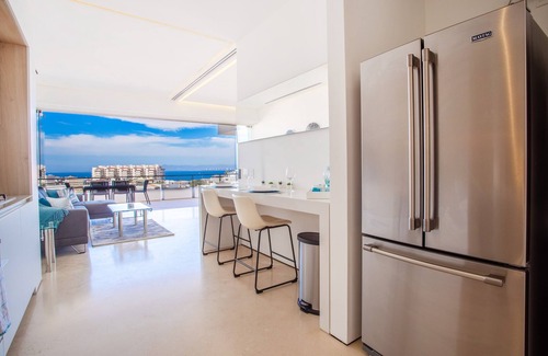 Alta Vista Condo | Corner Suite at Soho PV, Best Rooftop Pool