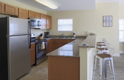Treasure Island Condo | Corner Unit. Beach. Next to Supermarket. Heated Pool. Two Balconies.