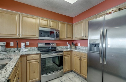 Ocean Drive Condo | Corner Unit with stunning views at the AshWorth | AshWorth - 501