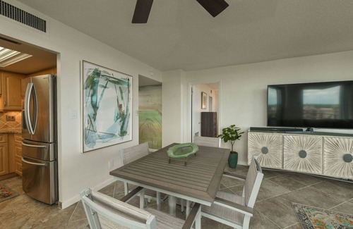 Siesta Key Condo | Corner unit, water views, boat access, remodeled, elevator building, no pets