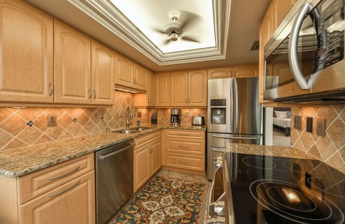 Siesta Key Condo | Corner unit, water views, boat access, remodeled, elevator building, no pets