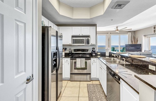 Panama City Beach Condo | Corner Unit14th Floor | Fully Renovated | BEACH CHAIRS SERVICE INCLUDED!