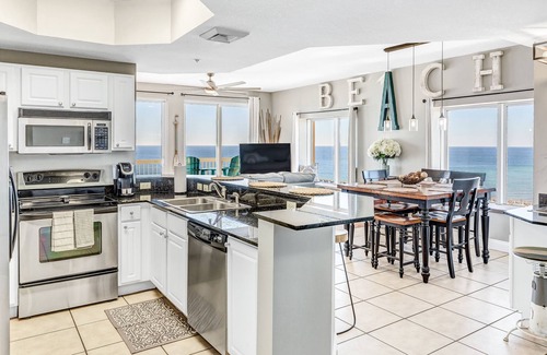 Panama City Beach Condo | Corner Unit14th Floor | Fully Renovated | BEACH CHAIRS SERVICE INCLUDED!