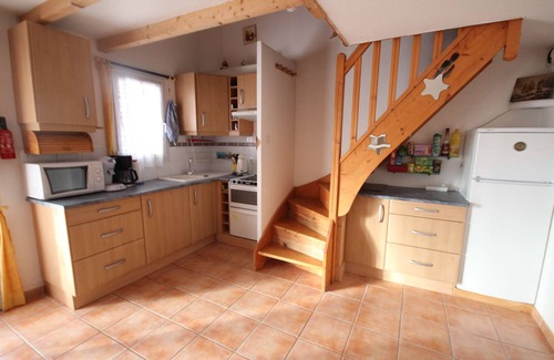 Portiragnes-Plage House | Corner Villa located with Airco in a secured residence, 2 bedrooms, for 5 people, 250m from the.