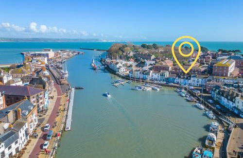 Weymouth House | Cornerstone Cottage - Harbourside Retreat
